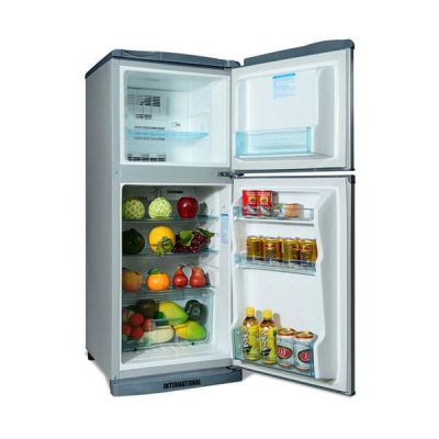Tủ lạnh cũng là nơi dễ sinh ra mùi khó chịu nếu không đượcc vệ sinh thường xuyên