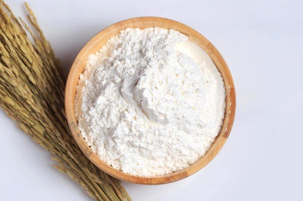 Bột gạo còn có khả năng làm trắng da và giảm thâm nám hiệu quả